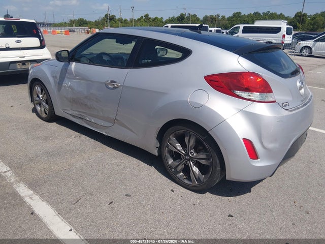 Aukcja sprzedaży 2017 Hyundai Veloster Value Edition, vin: KMHTC6AD2HU324253, numer aukcji: 45721645