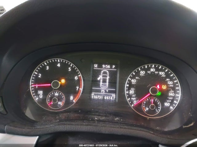 2013 Volkswagen Passat 2.5l Se მანქანა იყიდება აუქციონზე, vin: 1VWBP7A32DC004025, აუქციონის ნომერი: 45721683