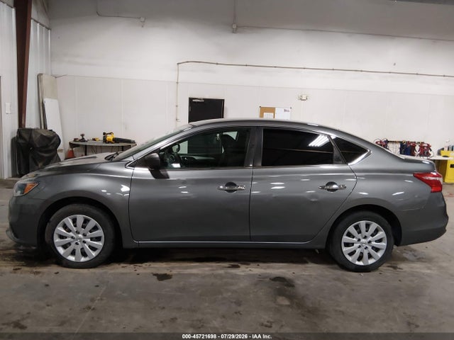 2018 Nissan Sentra S მანქანა იყიდება აუქციონზე, vin: 3N1AB7AP6JY251490, აუქციონის ნომერი: 45721698
