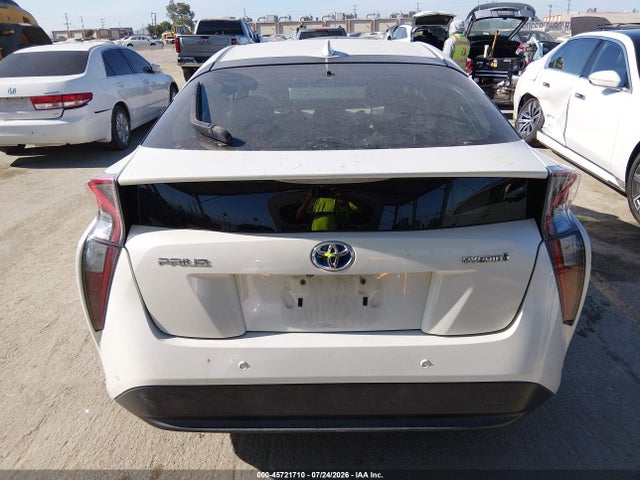 Toyota Prius Two 2017 JTDKBRFU4H3051920 Image 16