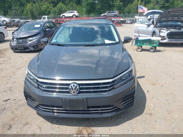 Продажа на аукционе авто 2018 Volkswagen Passat 2.0t R-line/2.0t S, vin: 1VWAA7A3XJC015721, номер лота: 45721723