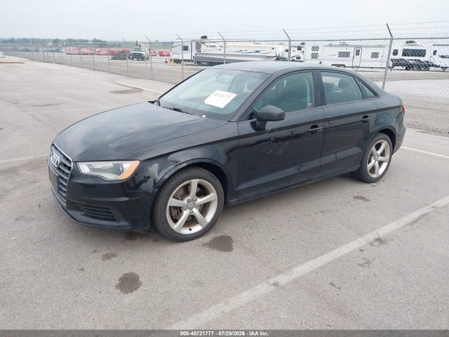 45721777 :رقم المزاد ، WAUBFGFF8F1110323 vin ، 2015 Audi A3 2.0t Premium مزاد بيع