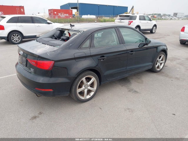 45721777 :رقم المزاد ، WAUBFGFF8F1110323 vin ، 2015 Audi A3 2.0t Premium مزاد بيع