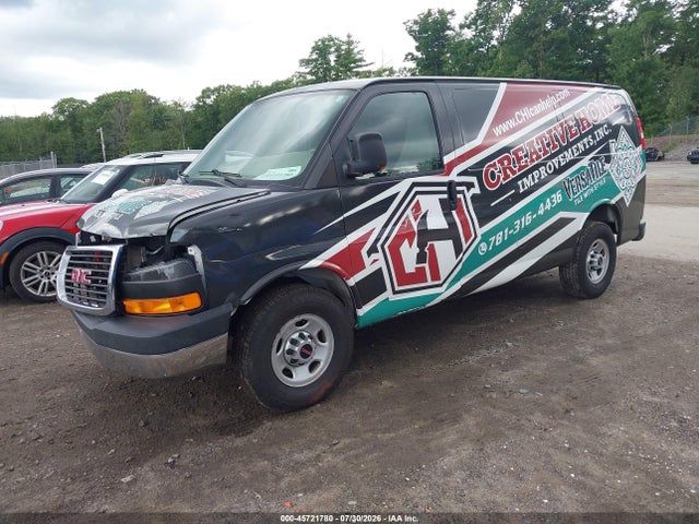GMC Savana 2500 Work Van 2017 1GTW7AFF4H1120316 Image 2