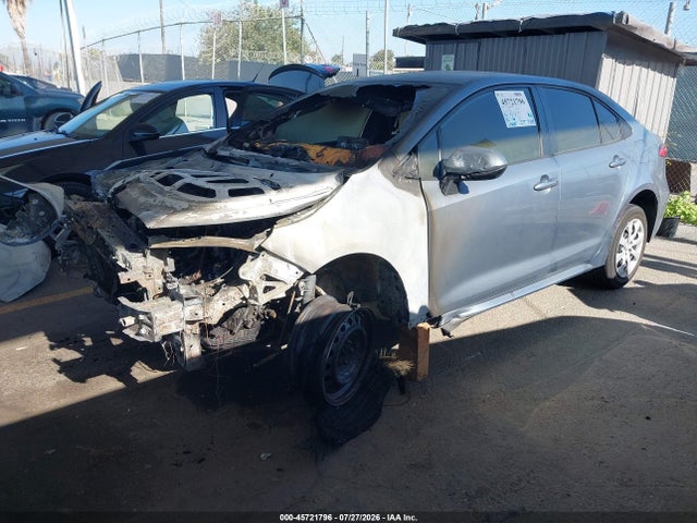 Toyota COROLLA LE 2021 JTDEPMAE0MJ189235 Image 2