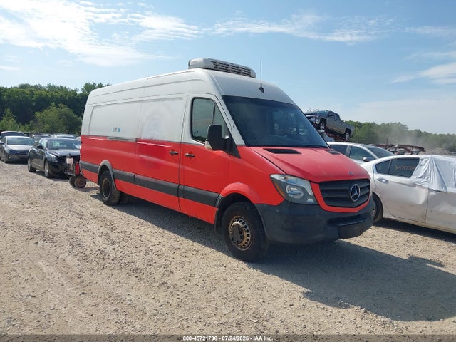 2015 Mercedes-benz Sprinter 3500 High  Roof მანქანა იყიდება აუქციონზე, vin: WD3PF1CC2FP138965, აუქციონის ნომერი: 45721798