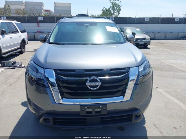 5N1DR3BBXSC317725 Nissan Pathfinder Sv Fwd