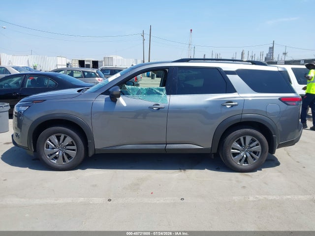 5N1DR3BBXSC317725 Nissan Pathfinder Sv Fwd