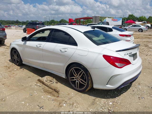 45721809 :رقم المزاد ، WDDSJ4EB7JN644872 vin ، 2018 Mercedes-benz Cla 250 مزاد بيع