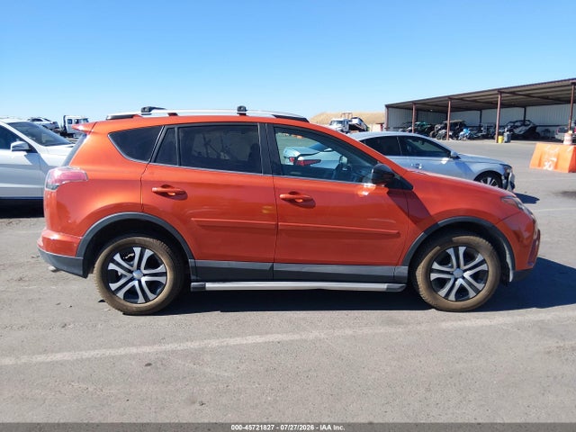 Toyota RAV4 LE 2016 2T3BFREV0GW533620 Image 14