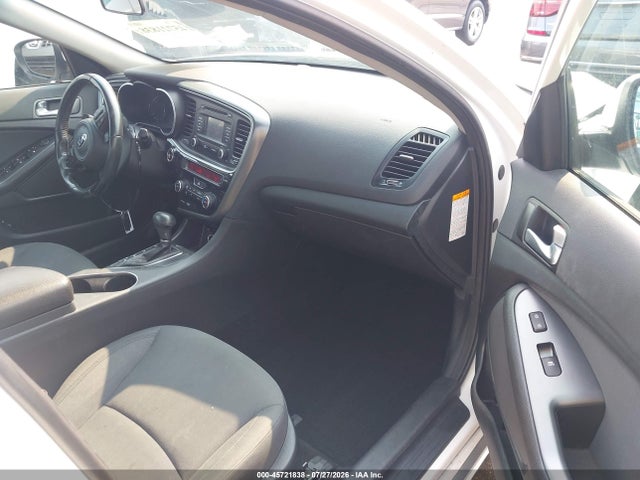 Продаж на аукціоні авто 2015 Kia Optima Hybrid, vin: KNAGM4AD2F5089588, номер лоту: 45721838