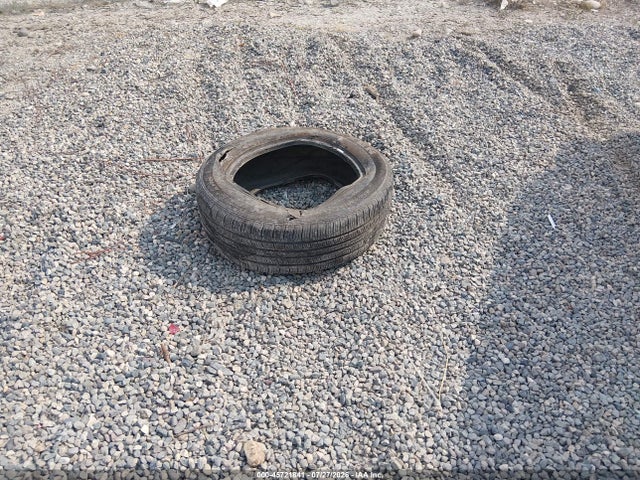 5N1BT3BA8RC687226 Nissan Rogue Sv Fwd
