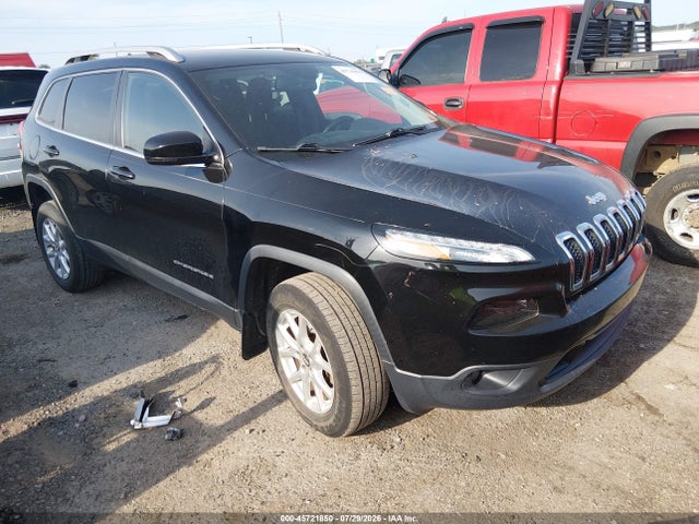 2017 Jeep Cherokee Latitude მანქანა იყიდება აუქციონზე, vin: 1C4PJMCS3HW648330, აუქციონის ნომერი: 45721850