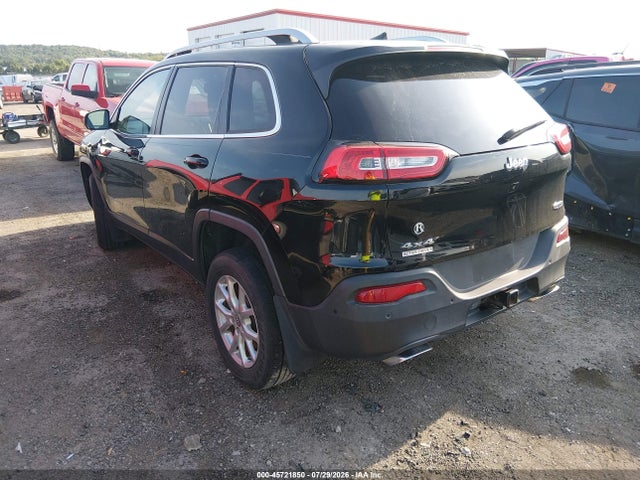 2017 Jeep Cherokee Latitude მანქანა იყიდება აუქციონზე, vin: 1C4PJMCS3HW648330, აუქციონის ნომერი: 45721850