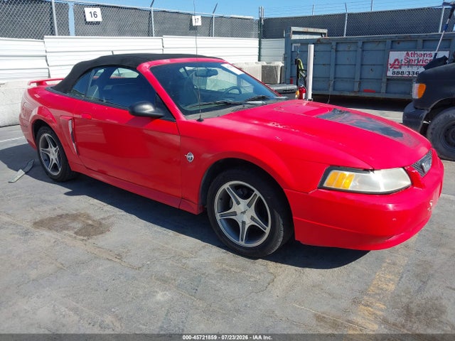 45721859 :رقم المزاد ، 1FAFP45X3XF194023 vin ، 1999 Ford Mustang Gt مزاد بيع