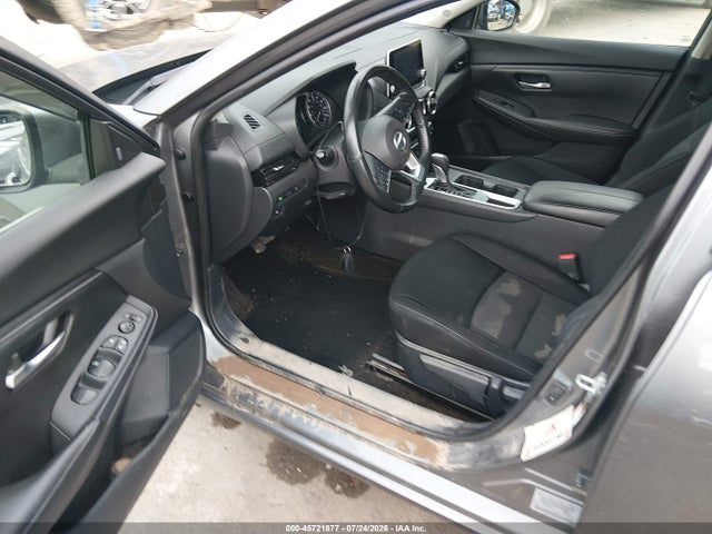 45721877 :رقم المزاد ، 3N1AB8CV9NY211010 vin ، 2022 Nissan Sentra Sv Xtronic Cvt مزاد بيع