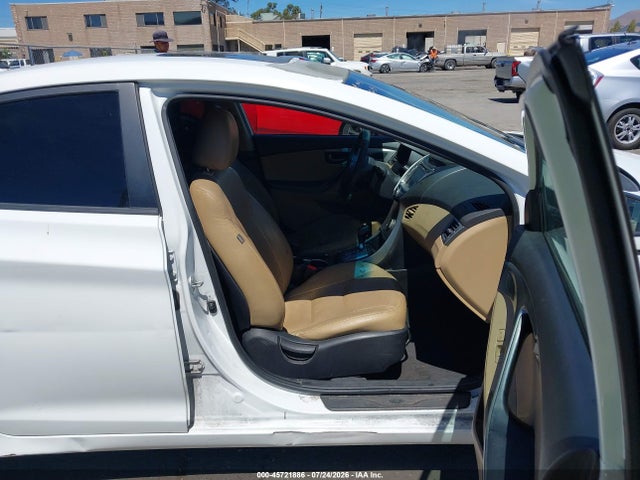 45721886 :رقم المزاد ، 5NPDH4AE3DH296278 vin ، 2013 Hyundai Elantra Limited مزاد بيع