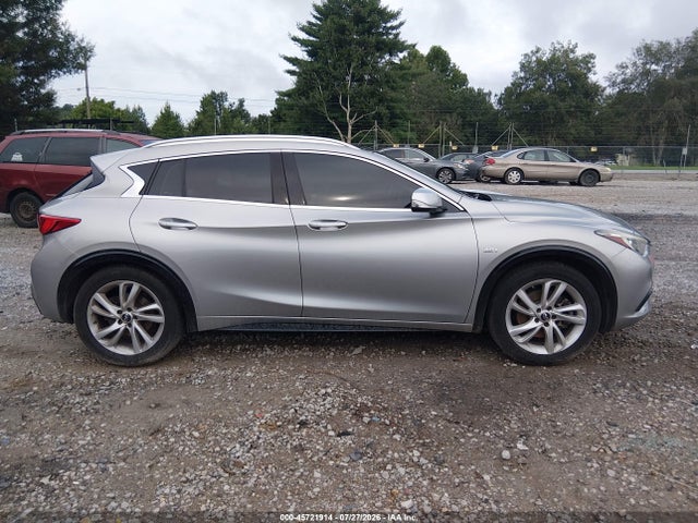 45721914 :رقم المزاد ، SJKCH5CP0KA007665 vin ، 2019 Infiniti Qx30 Luxe مزاد بيع