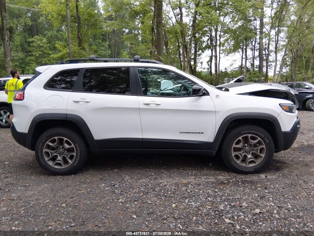 Продажа на аукционе авто 2022 Jeep Cherokee Trailhawk 4x4, vin: 1C4PJMBX9ND528763, номер лота: 45721921