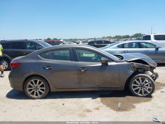 45721926 :رقم المزاد ، 3MZBN1V79HM106393 vin ، 2017 Mazda Mazda3 Touring مزاد بيع