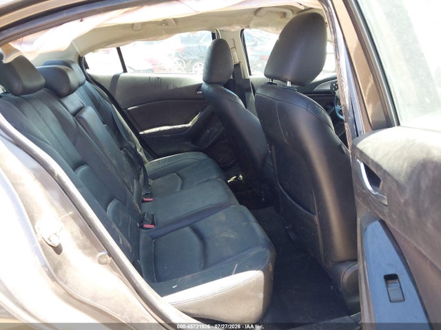 45721926 :رقم المزاد ، 3MZBN1V79HM106393 vin ، 2017 Mazda Mazda3 Touring مزاد بيع