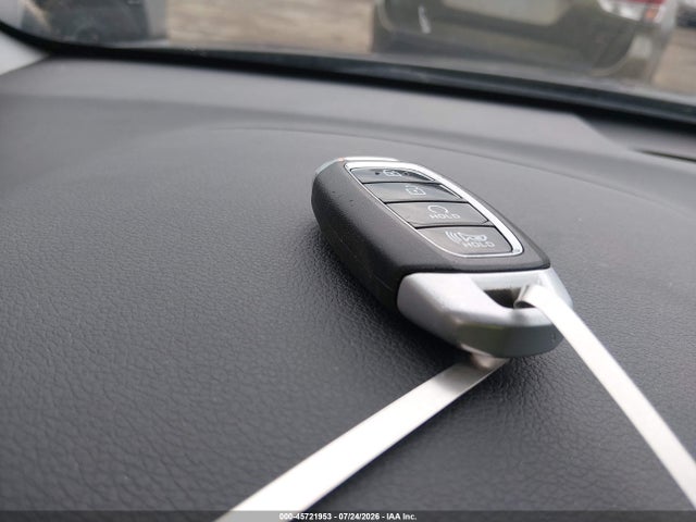 Продажа на аукционе авто 2022 Hyundai Kona Sel, vin: KM8K62AB6NU801966, номер лота: 45721953