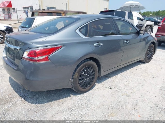 Nissan Altima 2.5 S 2015 1N4AL3AP2FN302660 Image 4