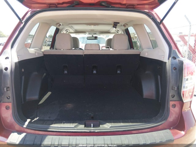 Subaru Forester 2.5i Premium 2015 JF2SJADC2FH830068 Image 16