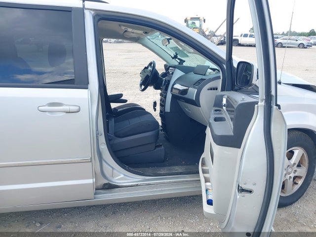Продаж на аукціоні авто 2010 Dodge Grand Caravan Sxt, vin: 2D4RN5D16AR119965, номер лоту: 45722014