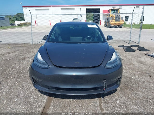 Aukcja sprzedaży 2018 Tesla Model 3 Long Range/mid Range, vin: 5YJ3E1EAXJF014075, numer aukcji: 45722024