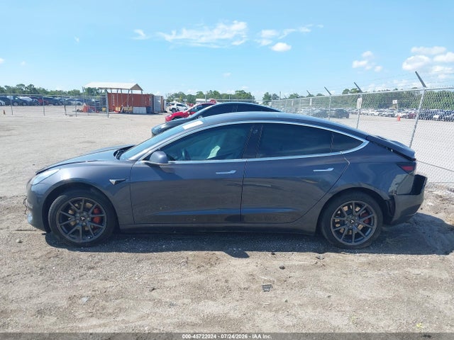 Aukcja sprzedaży 2018 Tesla Model 3 Long Range/mid Range, vin: 5YJ3E1EAXJF014075, numer aukcji: 45722024