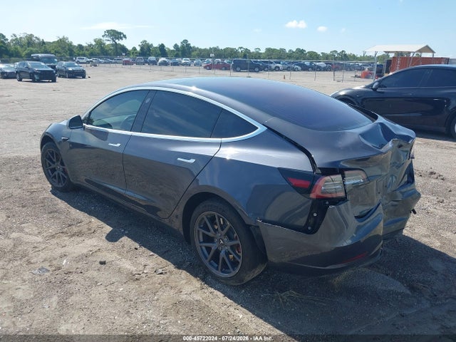 Aukcja sprzedaży 2018 Tesla Model 3 Long Range/mid Range, vin: 5YJ3E1EAXJF014075, numer aukcji: 45722024