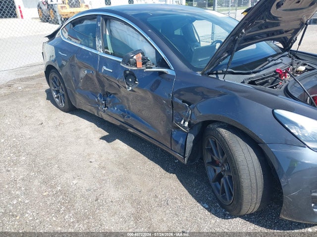 Aukcja sprzedaży 2018 Tesla Model 3 Long Range/mid Range, vin: 5YJ3E1EAXJF014075, numer aukcji: 45722024