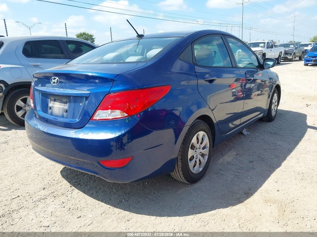 Hyundai ACCENT SE 2017 KMHCT4AE3HU317308 Image 4