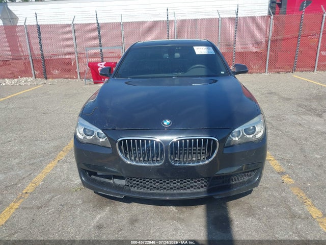 BMW 750i 2014 WBAYA8C50ED824986 Image 12