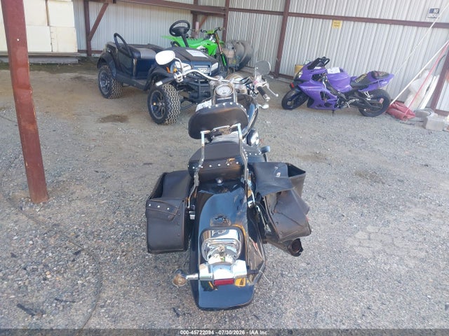 45722094 :رقم المزاد ، JS1VY52A662105442 vin ، 2006 Suzuki C90 مزاد بيع