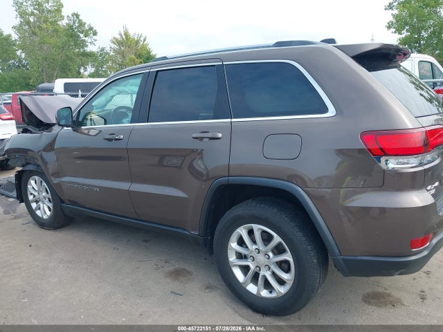 Продажа на аукционе авто 2021 Jeep Grand Cherokee Laredo E 4x4, vin: 1C4RJFAG1MC601005, номер лота: 45722151