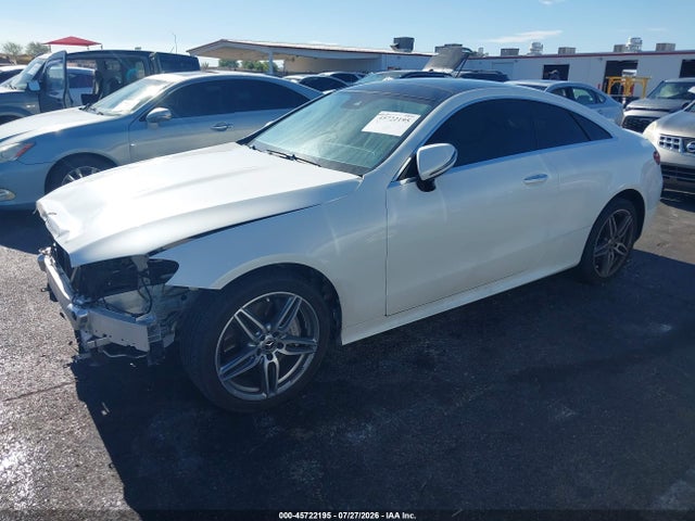 WDD1J6GB8JF024319 Mercedes-Benz E 400 4matic