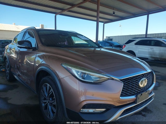 Infiniti Qx30 Premium 2018 SJKCH5CRXJA042889 main image