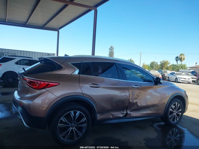 Auction sale of the 2018 Infiniti Qx30 Premium, vin: SJKCH5CRXJA042889, lot number: 45722202