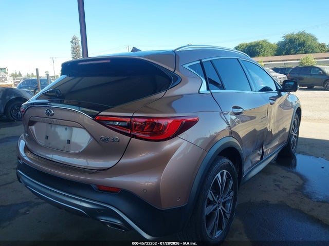 Auction sale of the 2018 Infiniti Qx30 Premium, vin: SJKCH5CRXJA042889, lot number: 45722202