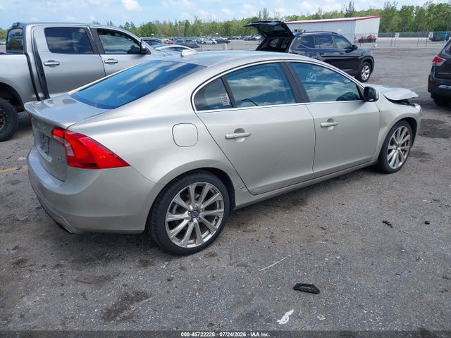2017 Volvo S60 Inscription T5 მანქანა იყიდება აუქციონზე, vin: LYV402HK5HB146685, აუქციონის ნომერი: 45722228
