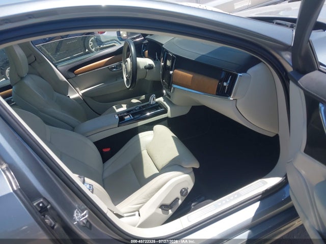 Продажа на аукционе авто 2019 Volvo S90 Hybrid T8 Inscription, vin: LVYBR0AL0KP111139, номер лота: 45722325