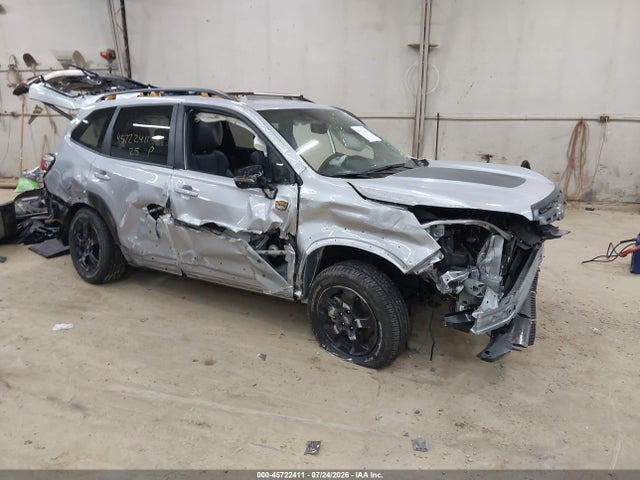 Продажа на аукционе авто 2025 Subaru Forester Wilderness, vin: JF2SKAJC7SH408583, номер лота: 45722411