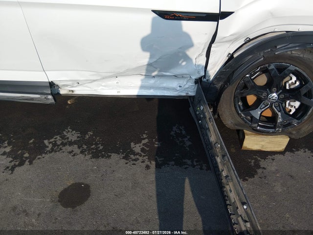 45722482 :رقم المزاد ، 1V2GR2CA8RC545717 vin ، 2024 Volkswagen Atlas 2.0t Peak Edition Sel مزاد بيع