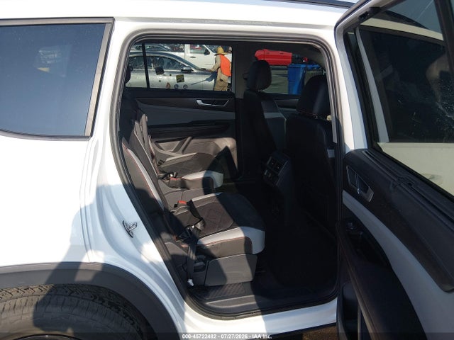 45722482 :رقم المزاد ، 1V2GR2CA8RC545717 vin ، 2024 Volkswagen Atlas 2.0t Peak Edition Sel مزاد بيع