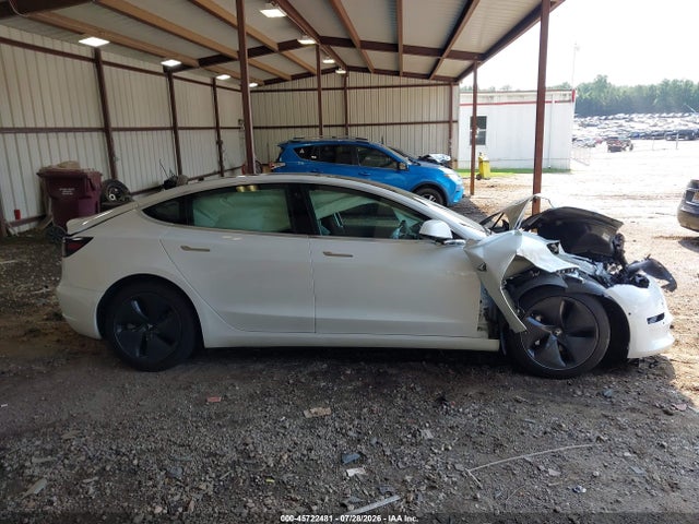Продаж на аукціоні авто 2020 Tesla Model 3 Standard Range Plus Rear-wheel Drive/standard Range Rear-wheel Drive, vin: 5YJ3E1EA8LF737121, номер лоту: 45722481