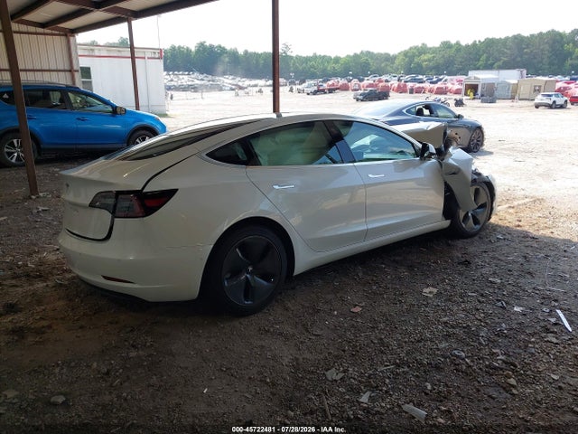 Продаж на аукціоні авто 2020 Tesla Model 3 Standard Range Plus Rear-wheel Drive/standard Range Rear-wheel Drive, vin: 5YJ3E1EA8LF737121, номер лоту: 45722481