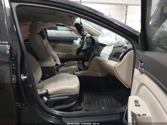 Aukcja sprzedaży 2018 Hyundai Elantra Value Edition, vin: 5NPD84LF6JH351209, numer aukcji: 45722488