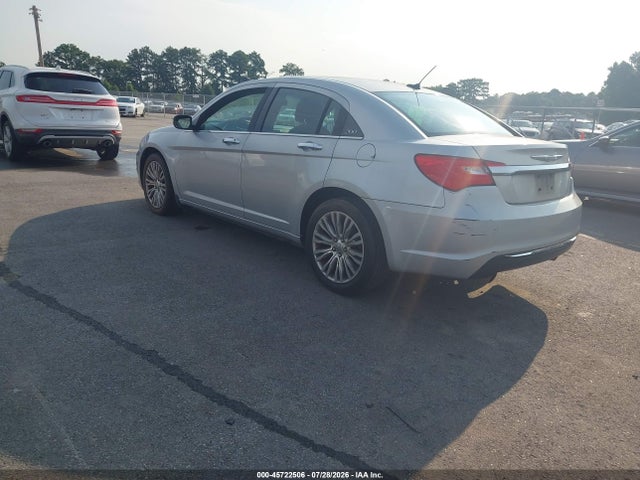 45722506 :رقم المزاد ، 1C3CCBCG2CN102114 vin ، 2012 Chrysler 200 Limited مزاد بيع